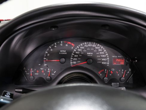 Used 2002 Chevrolet Camaro Z28 w/ SS Performance/Appearance Pkg image 70