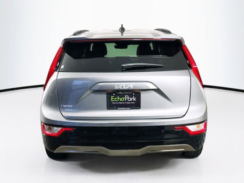 Used 2024 Kia Niro Wind FWD image 7