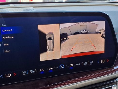 Used 2025 Chevrolet Traverse RS w/ LPO, Floor Liner Package FWD image 15