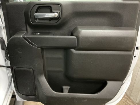 Used 2024 GMC Sierra 2500 Pro w/ Fleet Convenience Package image 24