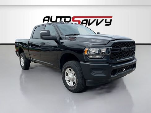 Used 2024 RAM 2500 Tradesman w/ Snow Chief Group AWD/4WD image 1