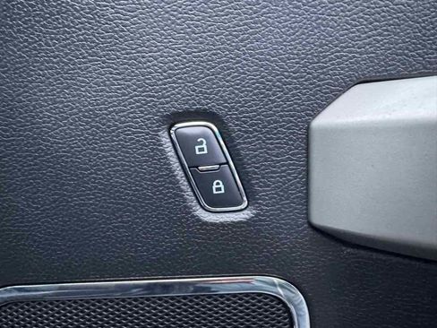 Used 2017 Ford F150 Lariat w/ Equipment Group 502A Luxury image 35