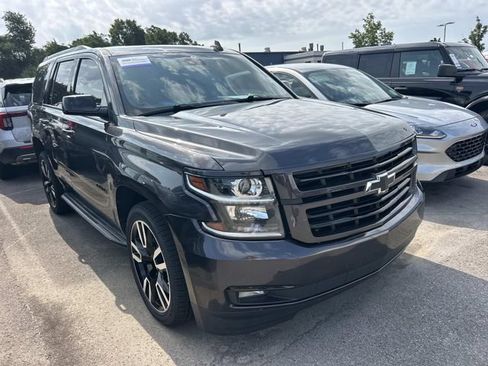 Used 2018 Chevrolet Tahoe LT RWD image 3