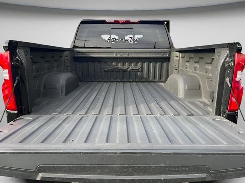 Used 2024 Chevrolet Silverado 1500 ZR2 w/ Technology Package image 25