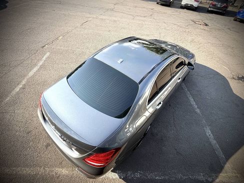Used 2018 Mercedes-Benz E 300 w/ Premium 1 Package image 9