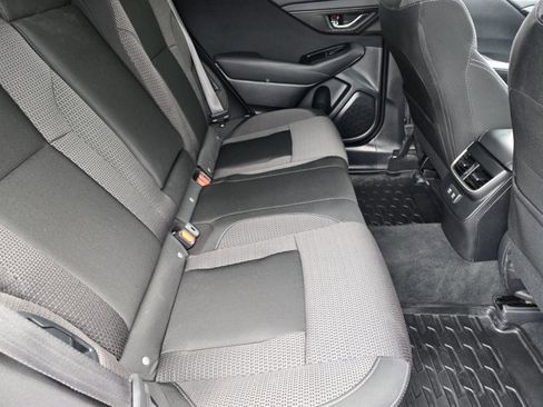 Used 2022 Subaru Outback Premium AWD/4WD image 29