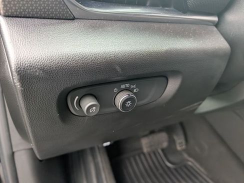 Certified 2023 Chevrolet Traverse Premier w/ Redline Edition image 16