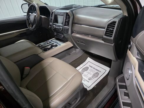 Used 2020 Ford Expedition XLT w/ Equipment Group 202A AWD/4WD image 7