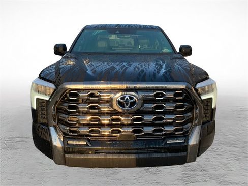 Used 2024 Toyota Tundra Platinum AWD/4WD image 7