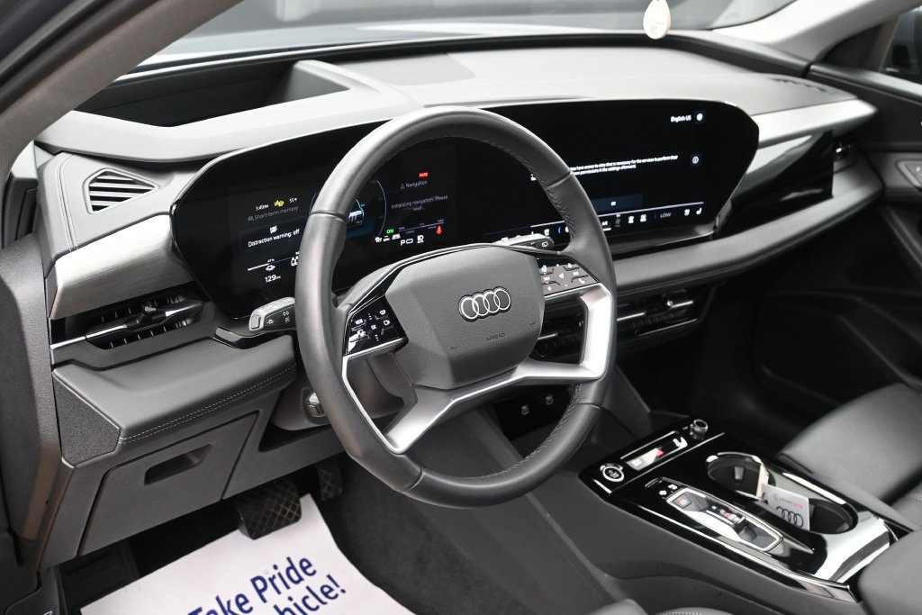 Used 2025 Audi Q6 e-tron Premium Plus w/ Premium Plus AWD/4WD image 15