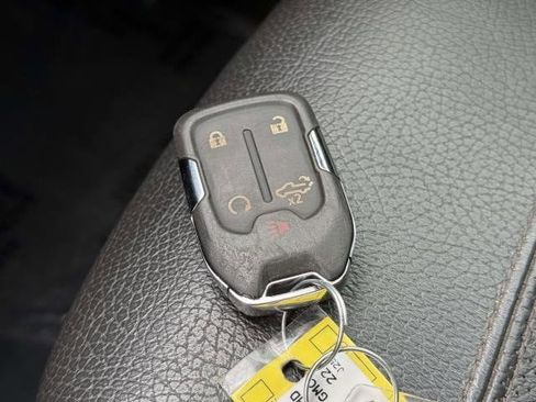 Used 2022 GMC Sierra 2500 Denali w/ Denali Black Diamond Edition image 37