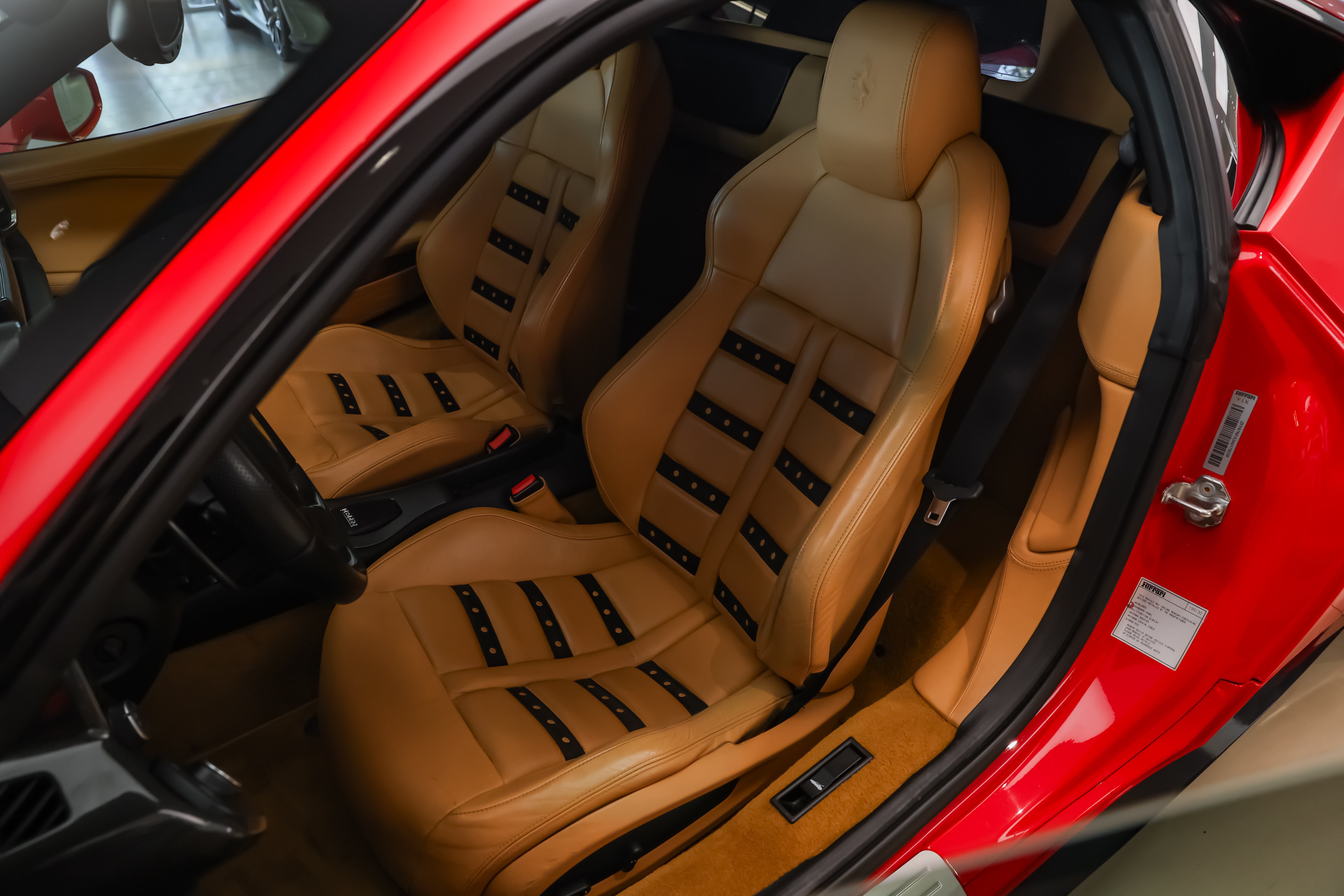 Used 2010 Ferrari 458 Italia Coupe RWD image 10
