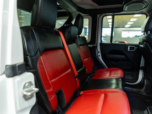 Used 2023 Jeep Wrangler Unlimited Rubicon 392 image 16