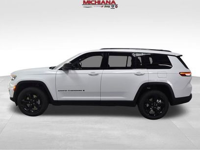 New 2025 Jeep Grand Cherokee L Limited w/ Black Appearance Package
