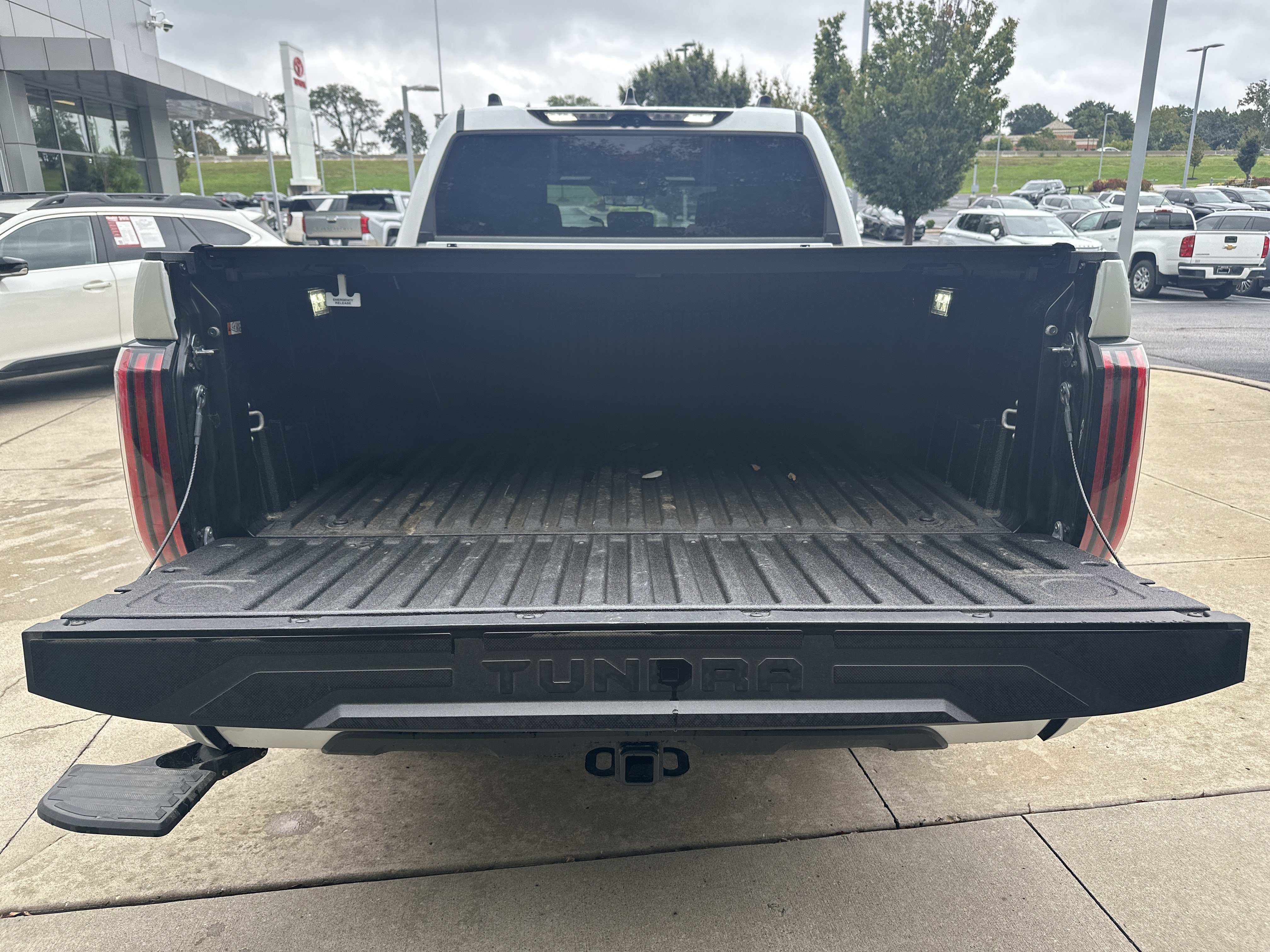 Used 2026 Toyota Tundra Platinum AWD/4WD image 30