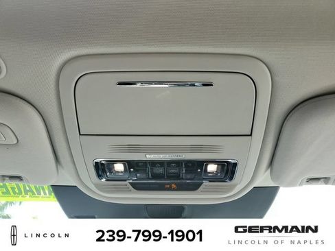 New 2026 Lincoln Aviator 2WD image 32