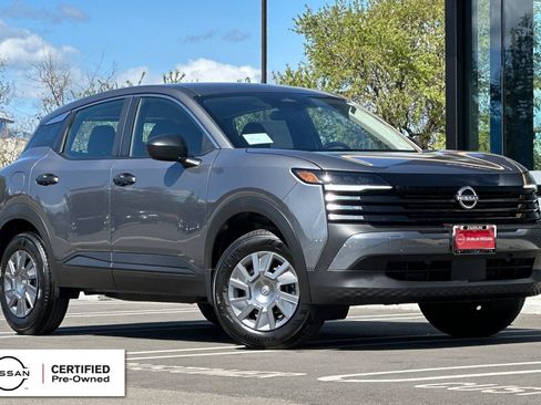 Certified 2025 Nissan Kicks S image 1