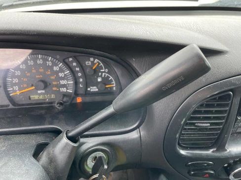 Used 2004 Toyota Tundra SR5 AWD/4WD image 37