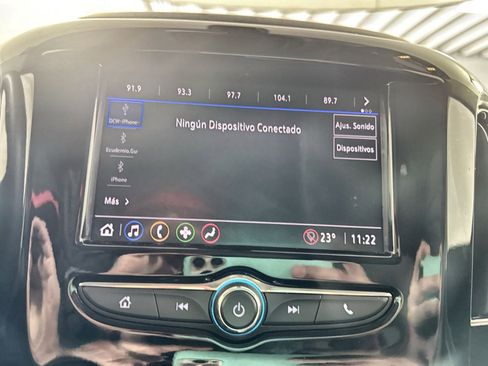 Used 2020 Chevrolet Traverse LS w/ LPO, Black Accent Package image 18