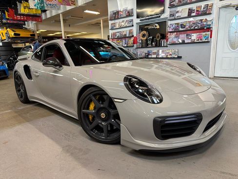 Used 2019 Porsche 911 Turbo S image 1