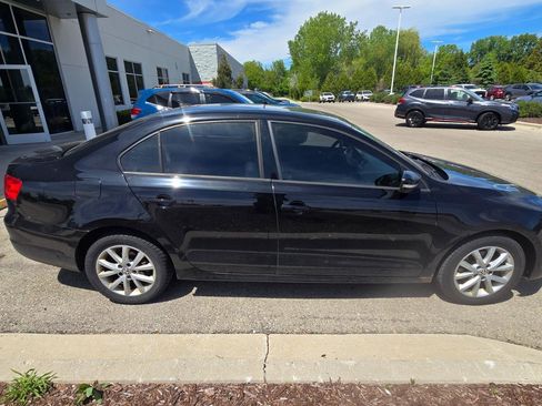 Used 2012 Volkswagen Jetta SE FWD image 22