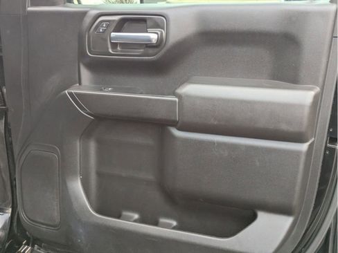 Certified 2024 Chevrolet Silverado 1500 Custom image 27