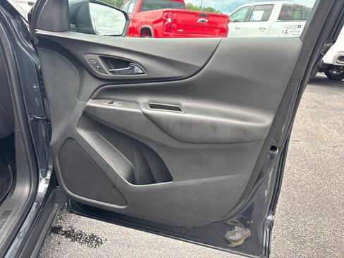 Used 2023 Chevrolet Equinox LT w/ LPO, Floor Liner Package FWD image 15