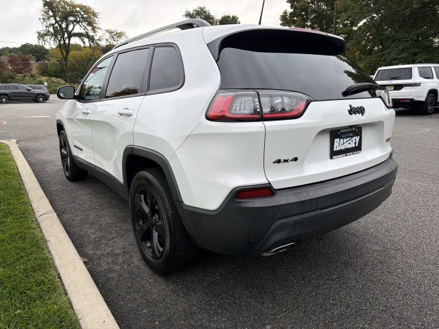 Used 2019 Jeep Cherokee Latitude Plus AWD/4WD image 6