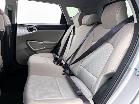 Certified 2023 Kia Soul LX image 26
