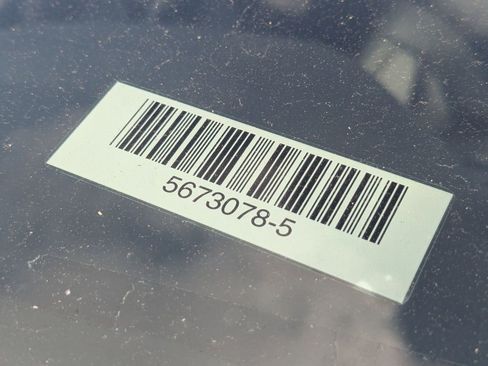 Used 2025 Jeep Compass Limited image 30