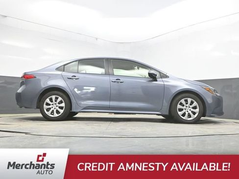 Used 2025 Toyota Corolla LE FWD image 32