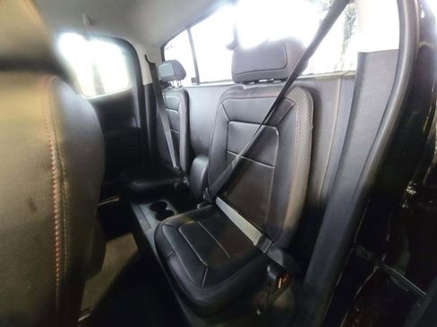 Used 2019 GMC Canyon All Terrain w/ Trailering Package image 5