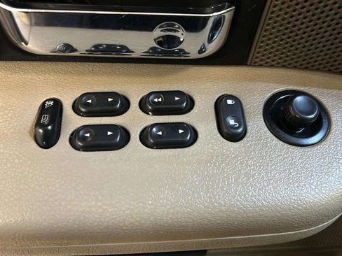 Used 2005 Ford F150 FX4 image 18