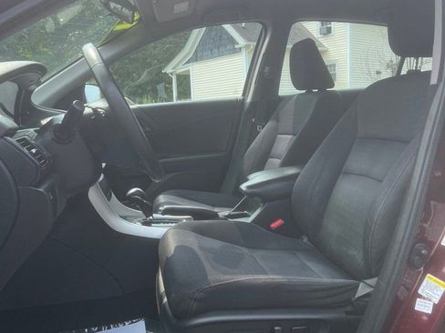 Used 2014 Honda Accord Sport image 10