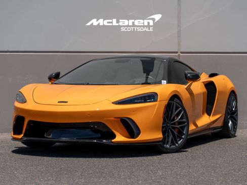 Used 2025 McLaren GTS RWD image 2
