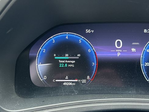 Used 2024 Toyota Grand Highlander AWD image 9
