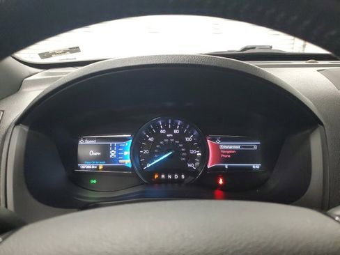 Used 2018 Ford Explorer XLT w/ Equipment Group 202A image 19