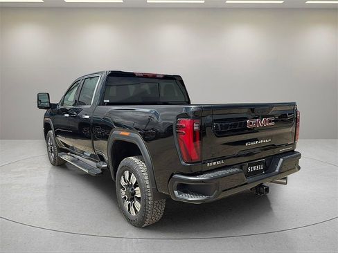 New 2025 GMC Sierra 2500 Denali w/ Denali Reserve Package image 3
