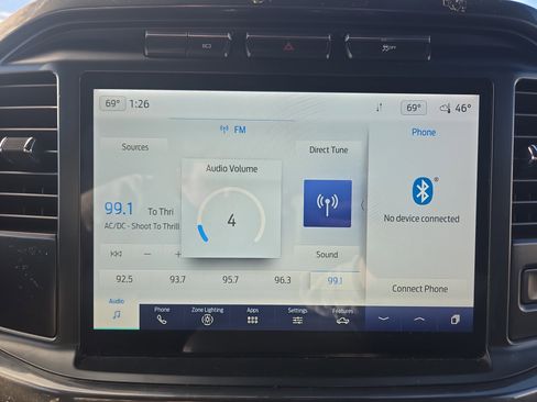 Certified 2022 Ford F150 XLT w/ Equipment Group 302A High image 40