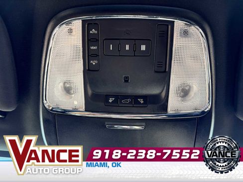 Used 2019 Jeep Grand Cherokee Altitude image 39