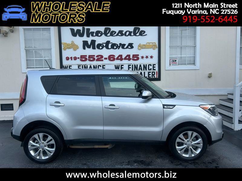 Used 2016 Kia Soul + FWD image 1