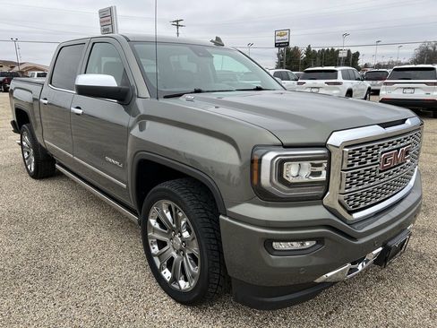Used 2017 GMC Sierra 1500 Denali w/ Denali Ultimate Package image 9