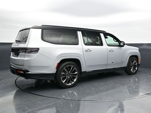Used 2024 Jeep Grand Wagoneer L Series III w/ Quick Order Packagew 28T AWD/4WD image 2