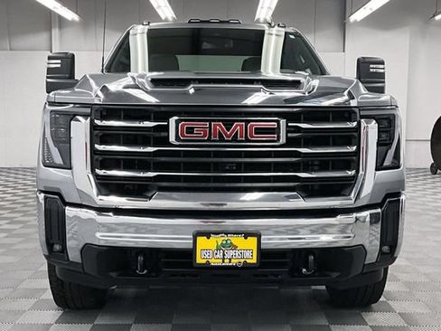 Used 2024 GMC Sierra 2500 SLE AWD/4WD image 4