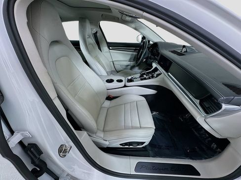 Certified 2023 Porsche Panamera 4 Platinum Edition AWD/4WD image 30