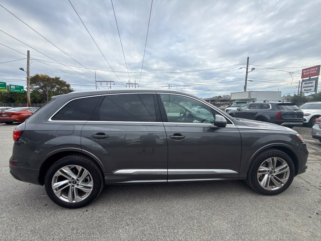 Used 2023 Audi Q7 3.0T Premium Plus AWD/4WD image 5