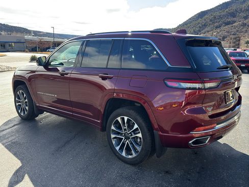 Certified 2022 Jeep Grand Cherokee Overland w/ Adv Protech Group III image 5