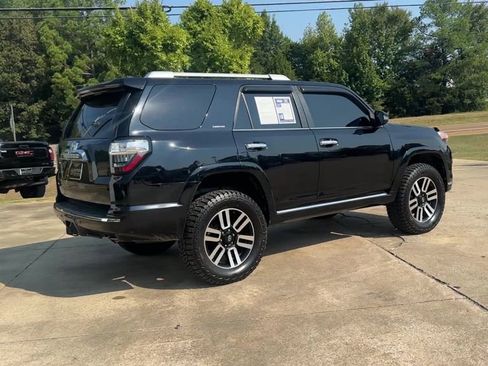 Used 2016 Toyota 4Runner Limited image 6