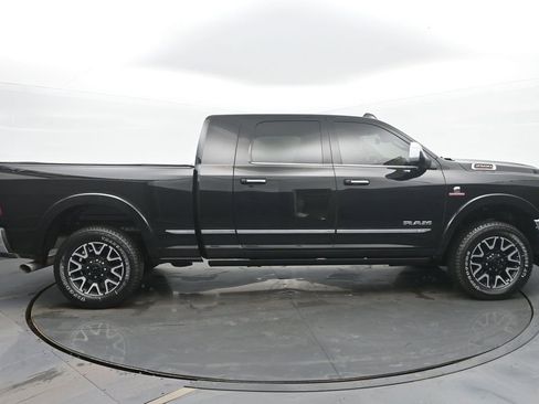 Used 2022 RAM 2500 Limited image 6