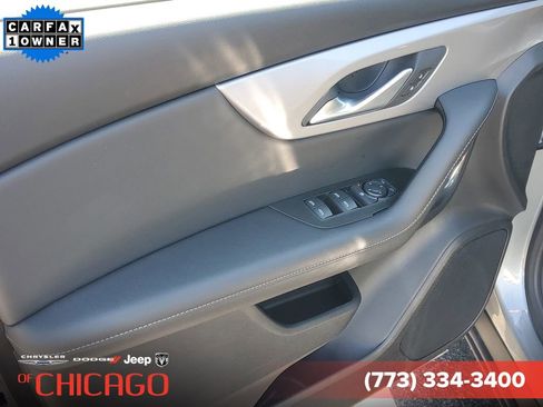 Used 2025 Chevrolet Blazer LT FWD image 18